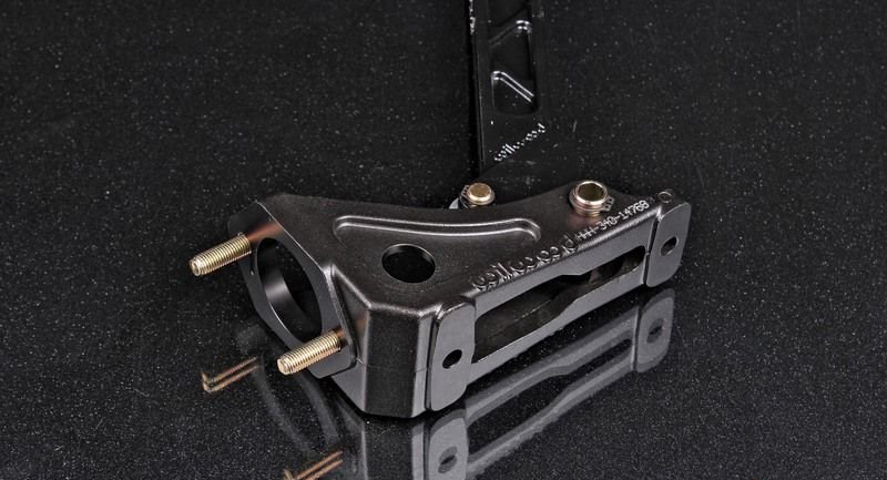 Ручник гидравлический без цилиндра, горизонтальный WILWOOD, черный