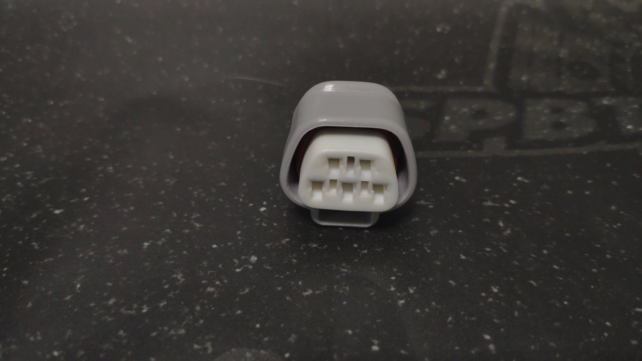 Фишка моторчика дворников 5 пинов 90980-11599