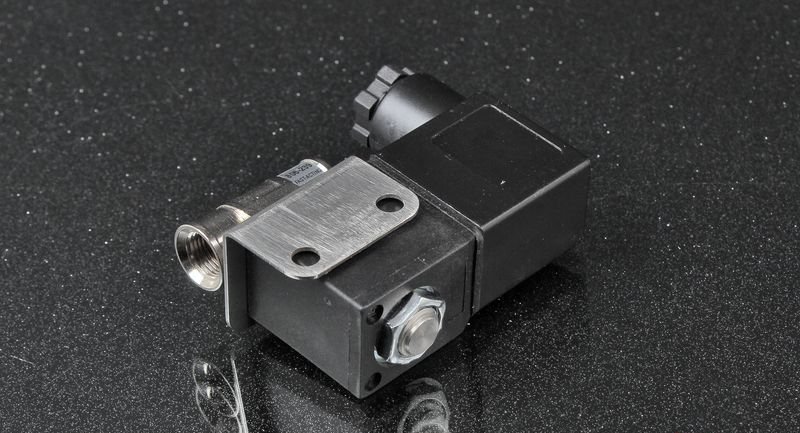 AQUAMIST Клапан быстродействующий FAV 1600сс (фитинги 6+4 мм), для водометанольной системы 806-239