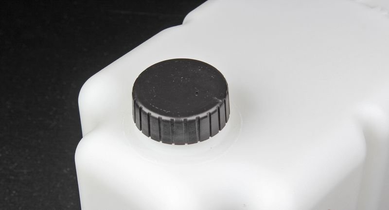 AEM Бак для водо-метанольной смеси 5 галлонов (18,9 литра) 30-3320