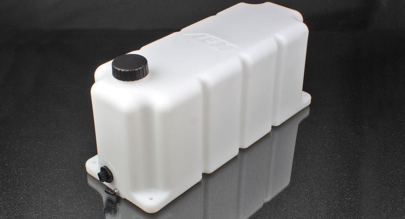 AEM Бак для водо-метанольной смеси 5 галлонов (18,9 литра) 30-3320