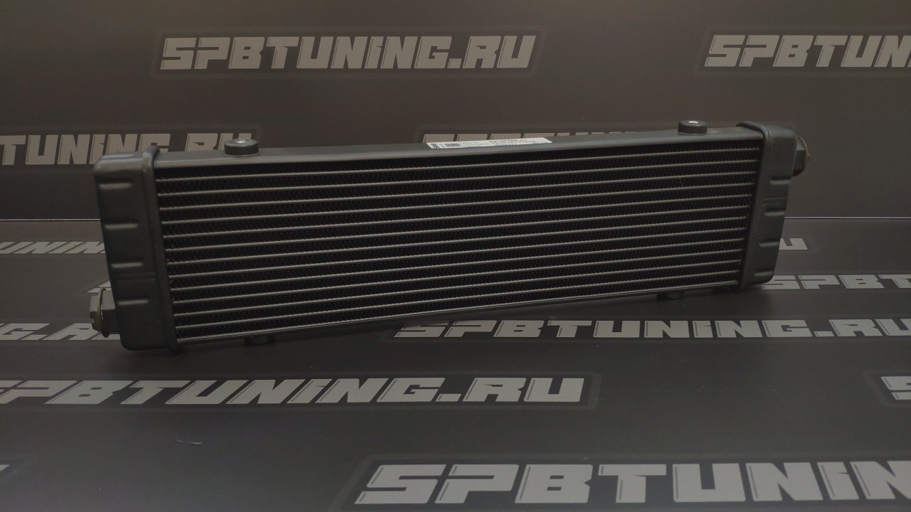Радиатор масляный 490x136x40; ProLine Slimline SLM (M22x1,5 выход) Setrab, 53-10748