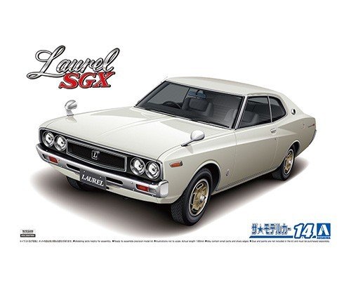 Сборная модель 1/24 автомобиля Nissan KHC130 Laurel HT 2000SGX '72 Aoshima