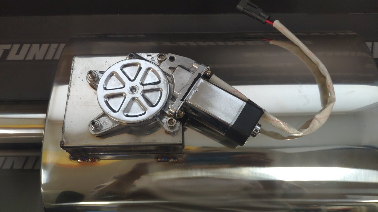 Бочка выхлопная SpeedFlow с электрозаглушкой 76мм