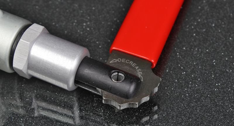 Регулятор тормозного усилия (флажковый) вход 1/8" NPT / выход 1/8" NPT