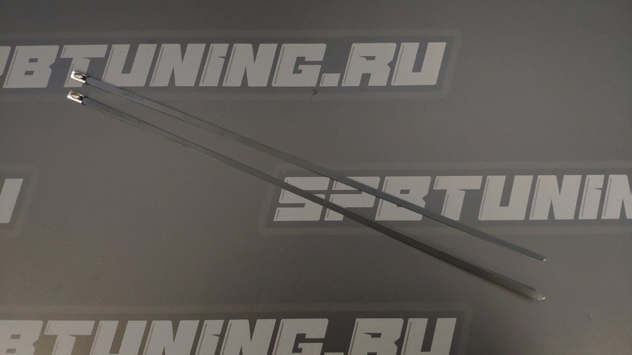 Хомут ленточный 350мм, нержавеющ.сталь, черный