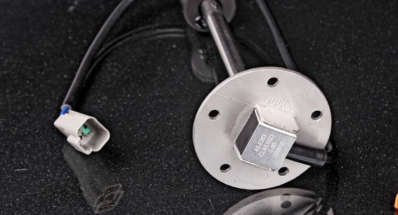 Датчик уровня топлива, 0-90 ohm, 8in (203мм), совместим с топливными баками RA-SERIES