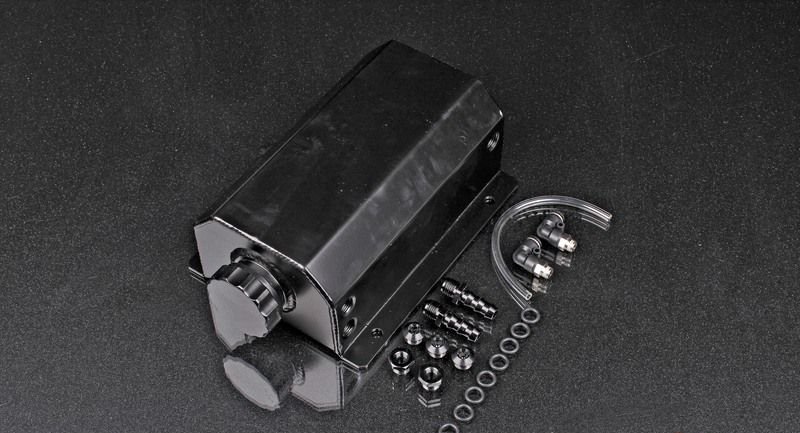 Маслоуловитель 2 литра, алюминиевый, черный