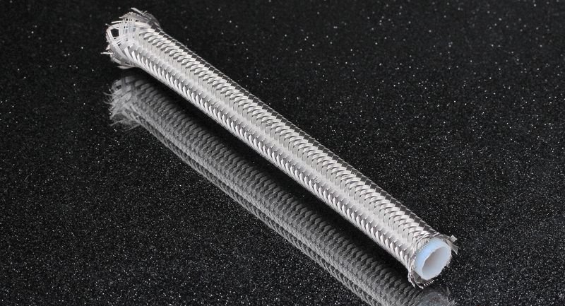 Шланг AN8 высокого давления армированный тефлоновый PTFE