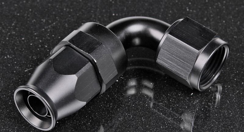 Фитинг AN8 90° под тефлоновый шланг PTFE