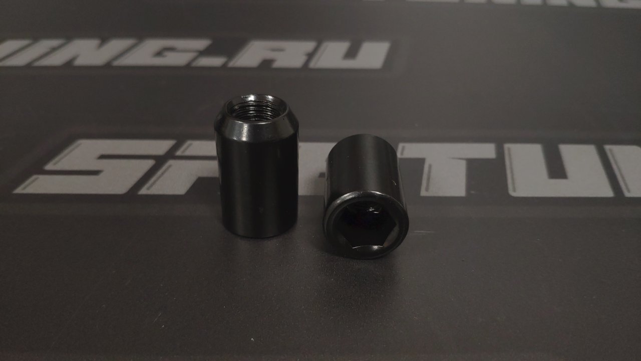 Комплект колесных гаек ST200044XL/BL - черный хром