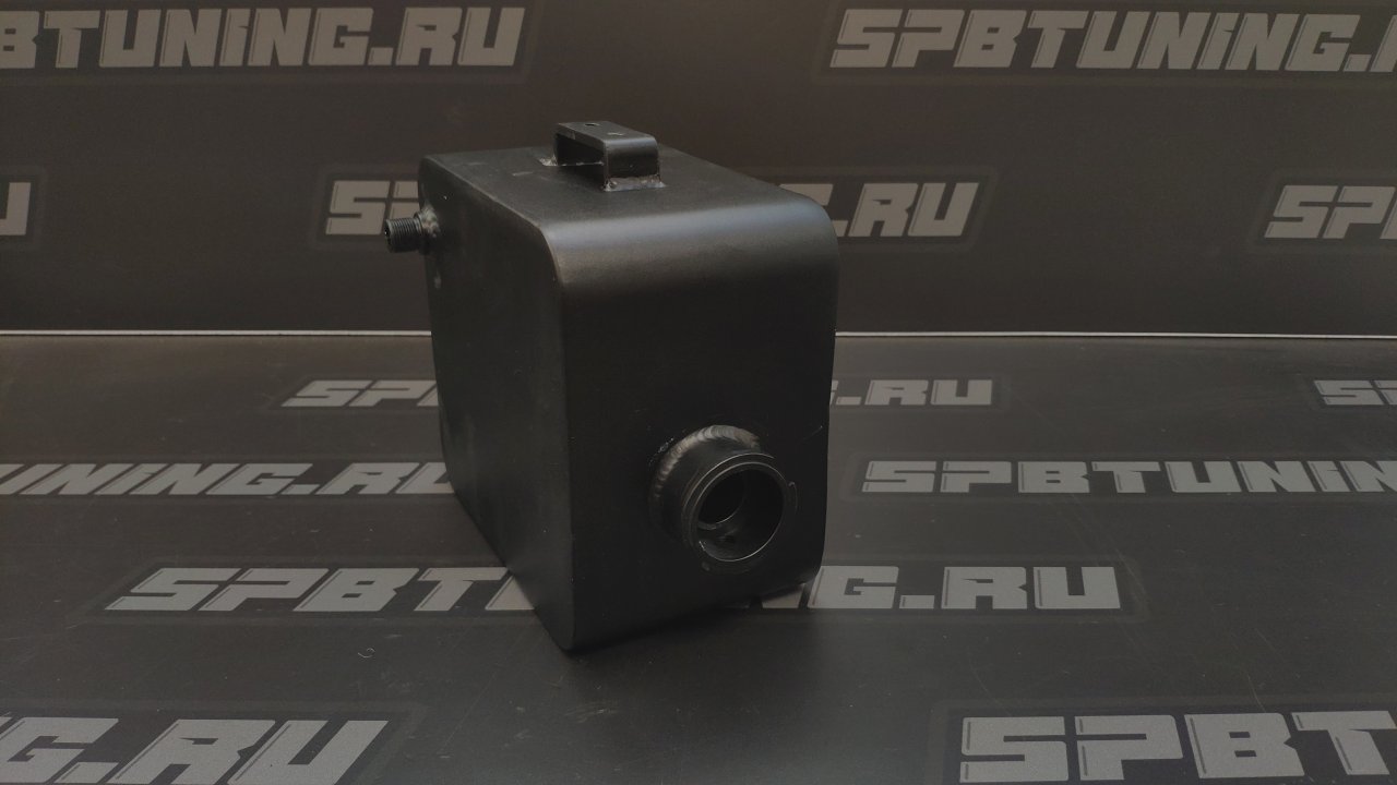 Расширительный бачок универсальный 2,5л