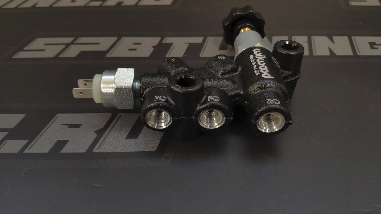 Регулятор Wilwood тормозного усилия с кронштейном