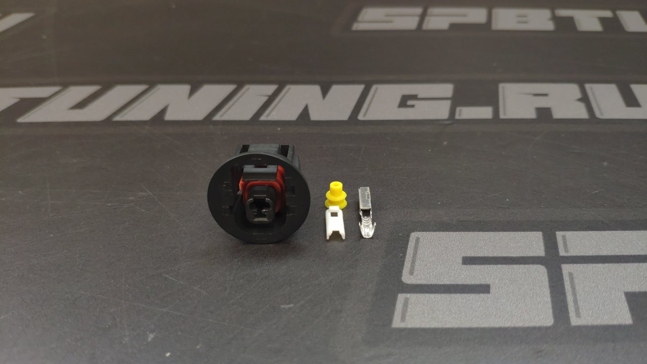 Фишка датчика давления масла 90980-11252