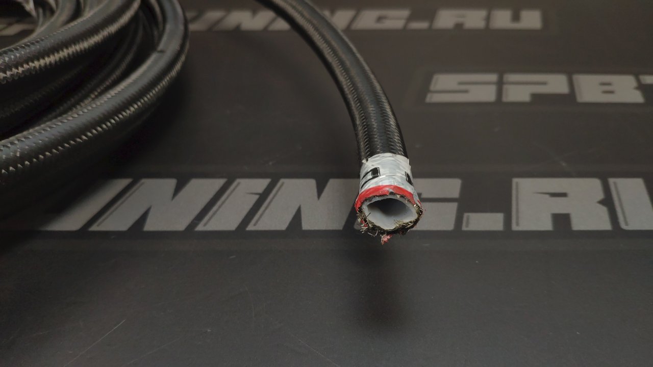 Шланг тефлоновый AN8 в армированной стальной + синтетическая оплетка PTFE