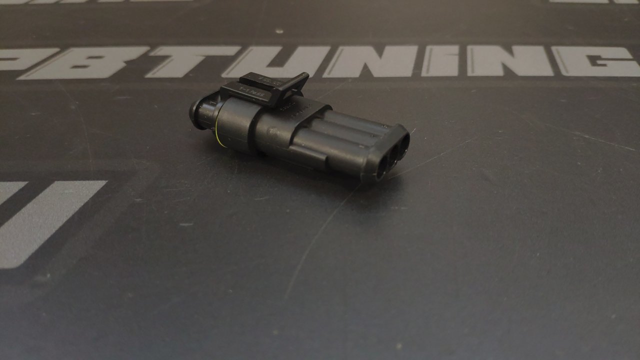 Разъем герметичный 3pin черный