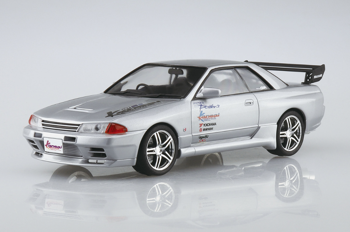 Сборная модель Aoshima Nissan Skyline GT-R R32 HKS Kansai