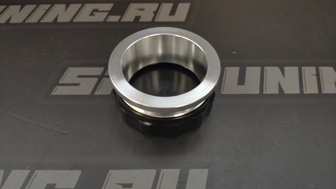 Горловина с крышкой резьбовой для вварки 60мм