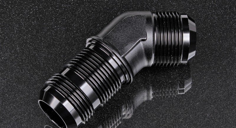 Фитинг в перегородку AN16, 45°, черный AB88