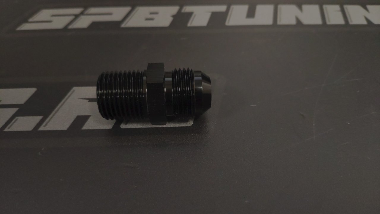 Фитинг AN6 - 1/4" NPT, черный