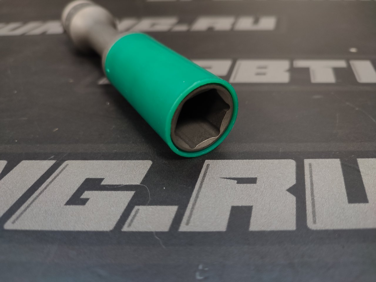 Jonnesway Головка торцевая ударная тонкостенная удлиненная для колесных дисков 19 мм