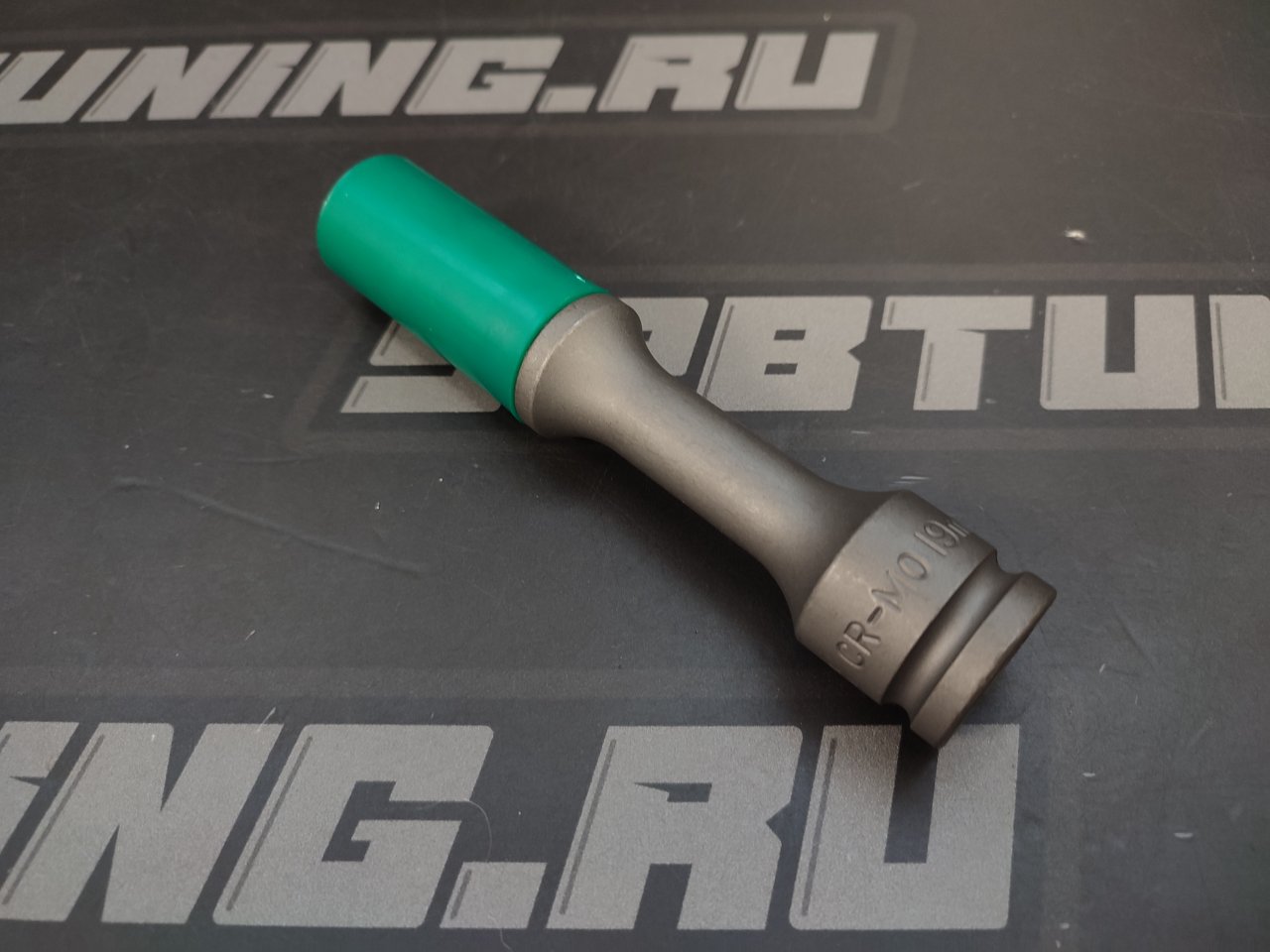 Jonnesway Головка торцевая ударная тонкостенная удлиненная для колесных дисков 19 мм