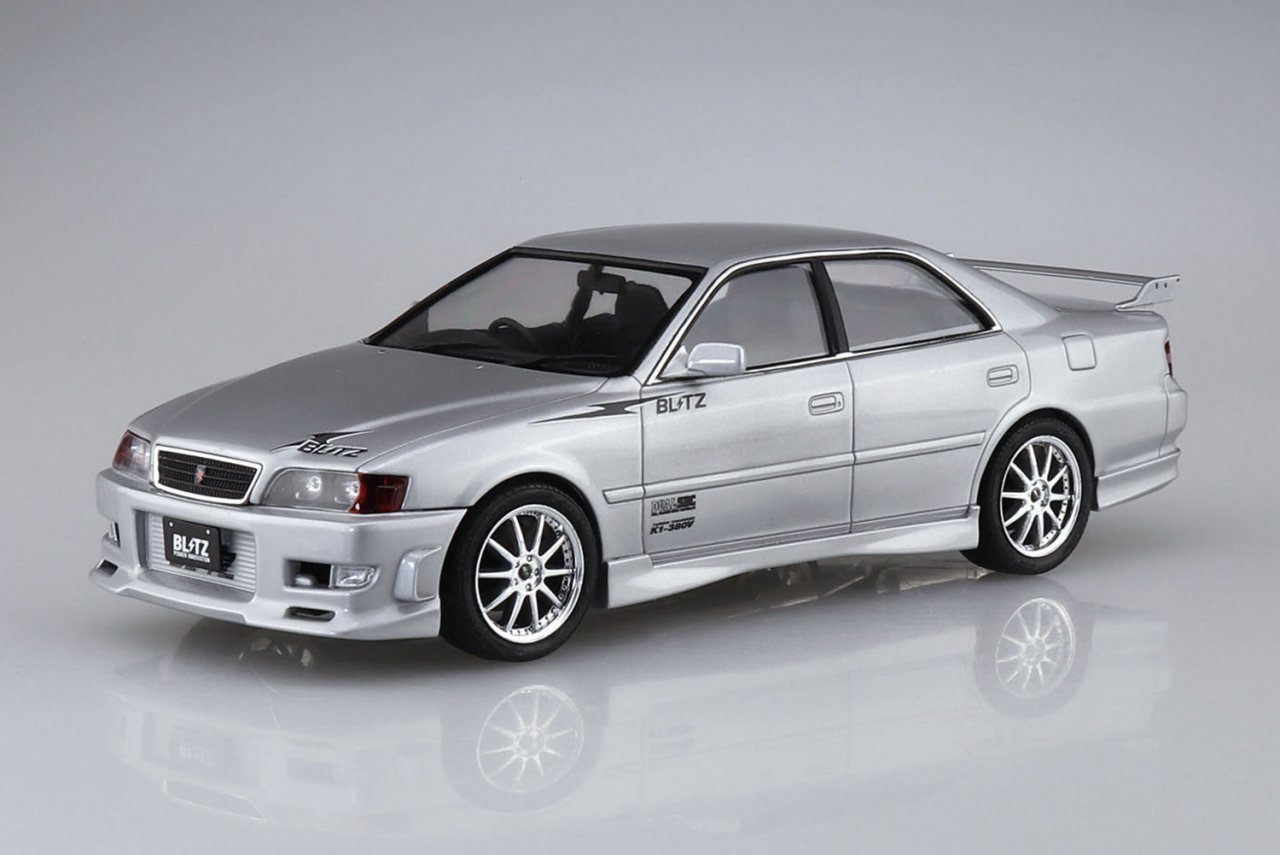Сборная модель TOYOTA CHASER JZX100 TOURER V ` 96 BLITZ