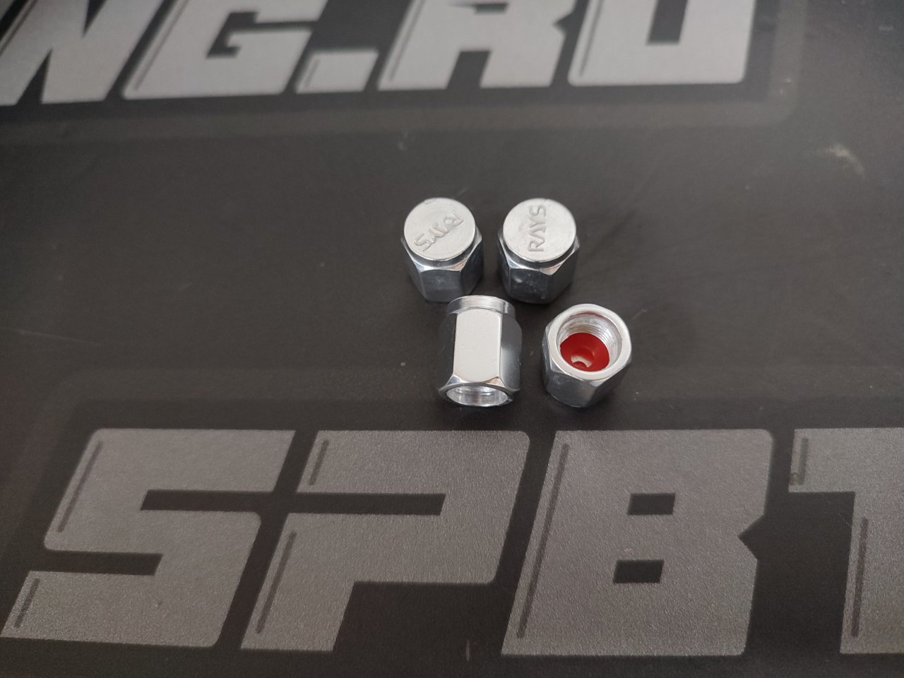 Ниппельные колпачки rays style (4шт) серебро