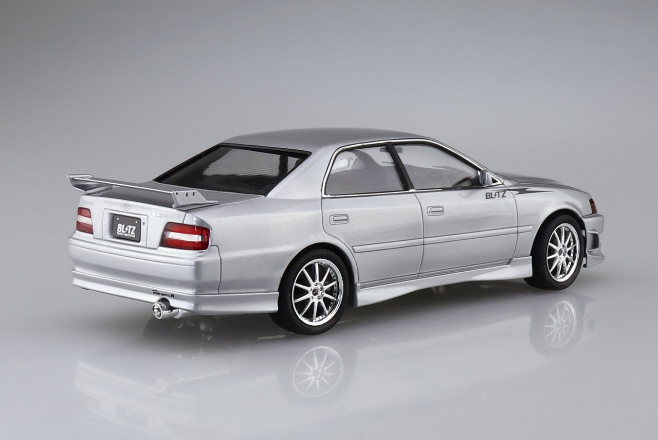 Сборная модель TOYOTA CHASER JZX100 TOURER V ` 96 BLITZ