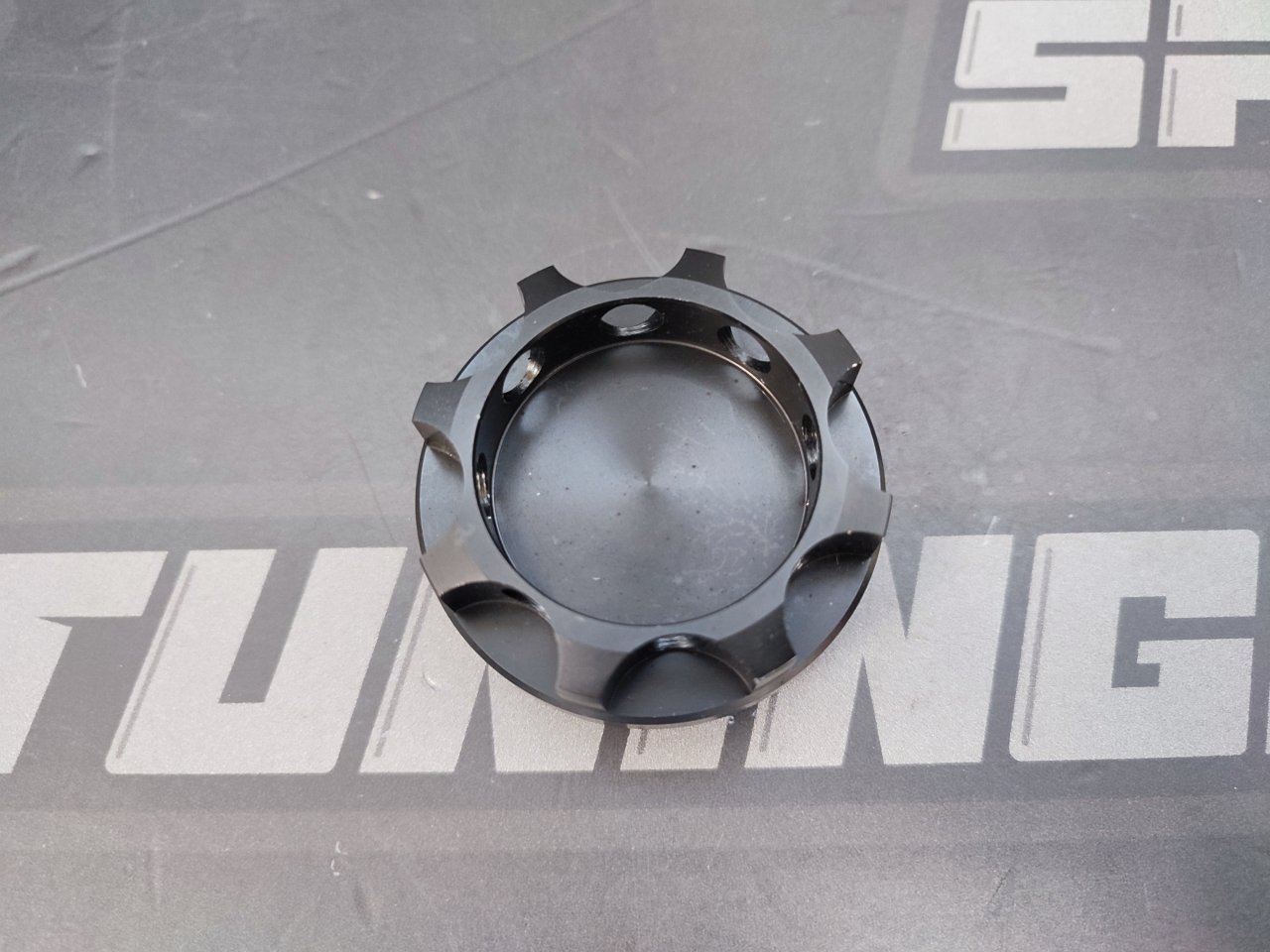 Крышка масляная Blitz style с защелкой Toyota JZ