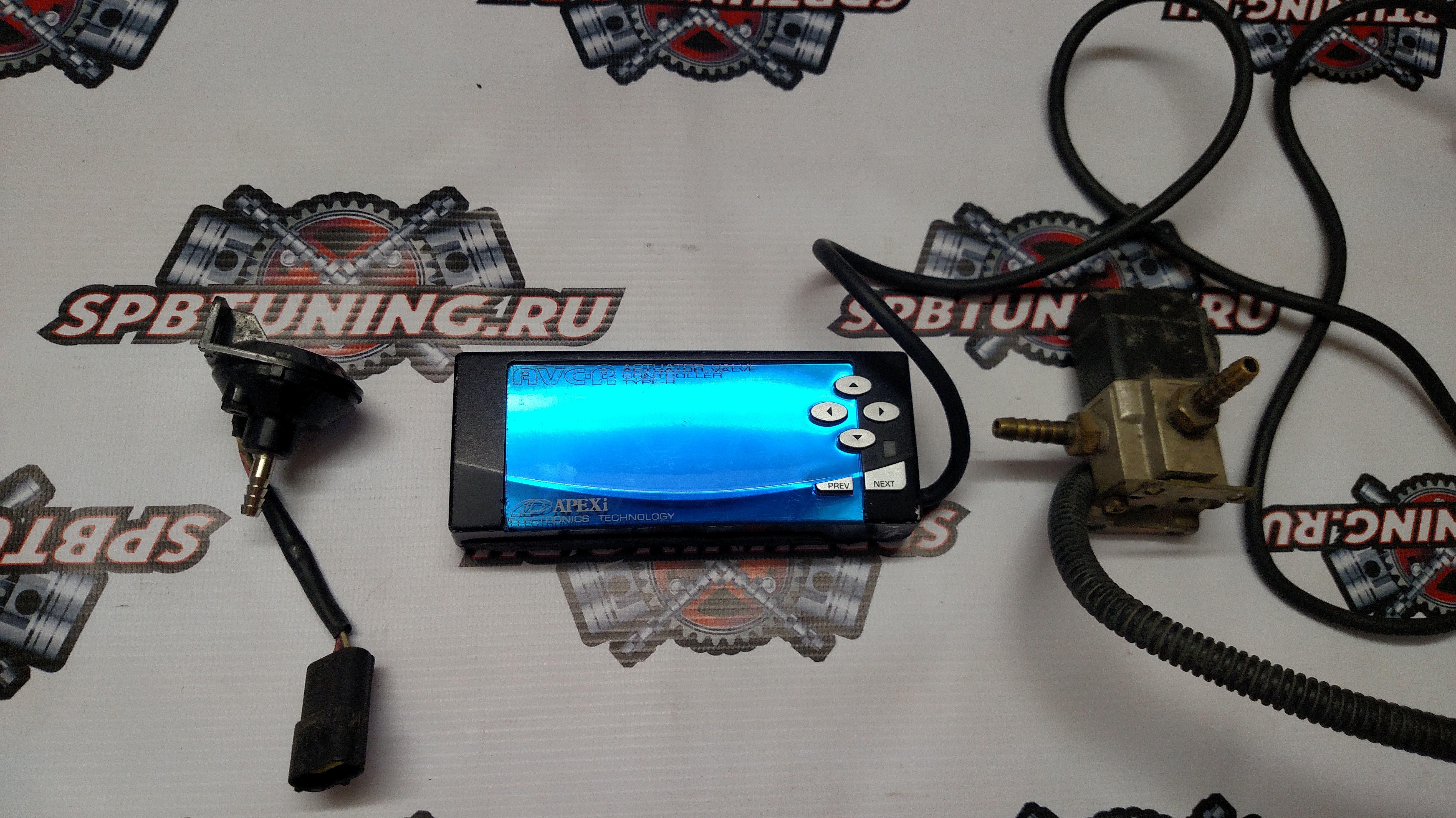 Буст-контроллер Apexi AVC-R б.у