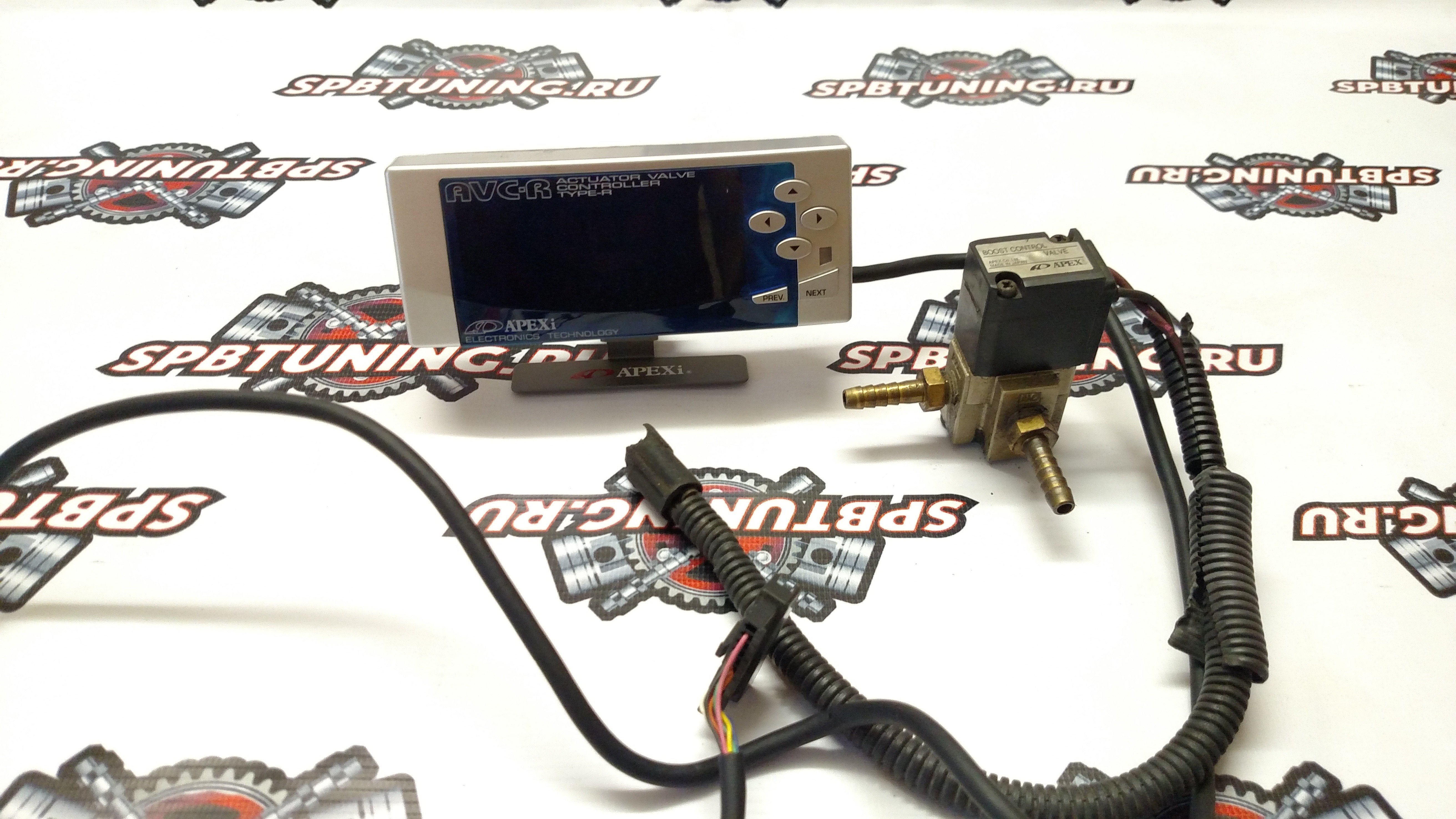 Буст-контроллер Apexi AVC-R Black б.у
