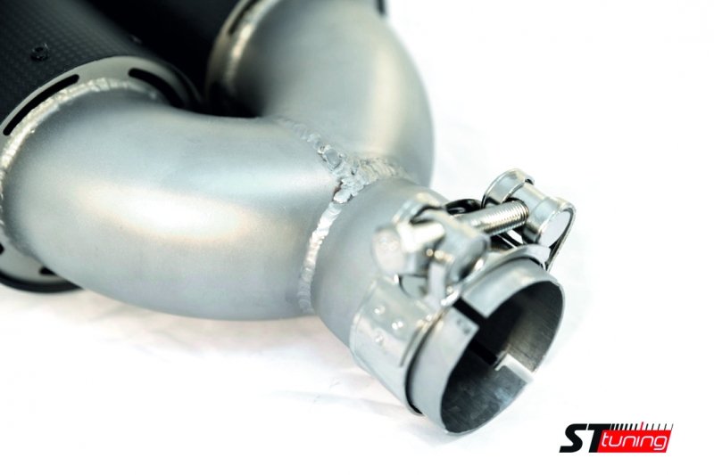 Насадка на глушитель, двойная, AKRAPOVIC карбон, D посадочный 51 мм / наруж 90 мм, ПРАВ. AC25190R