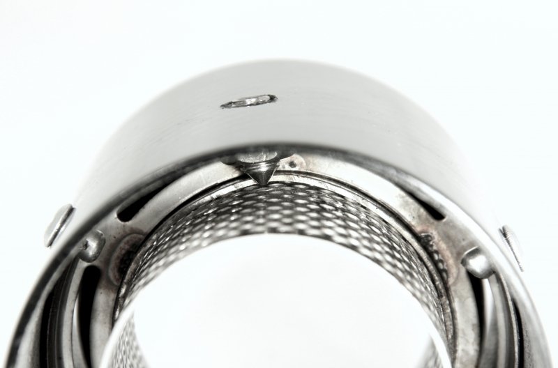 Насадка на глушитель, дизайн M Performance, карбон, D посадочный 62 мм / D наруж 90 мм крепеж винтом