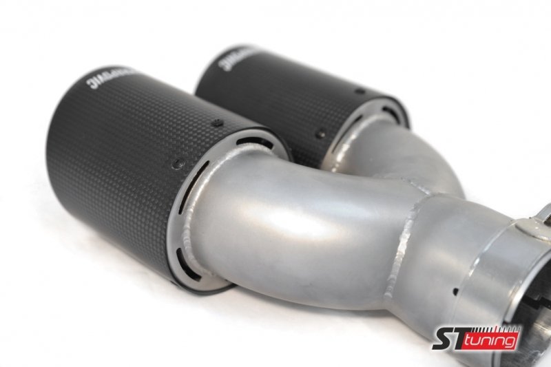 Насадка на глушитель, двойная, AKRAPOVIC карбон, D посадочный 63 мм / наруж 90 мм, ЛЕВАЯ,