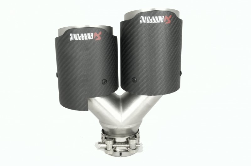 Насадка на глушитель, двойная, AKRAPOVIC EVO карбон, D посадочный 51 мм / наруж 90 мм, ПРАВ.