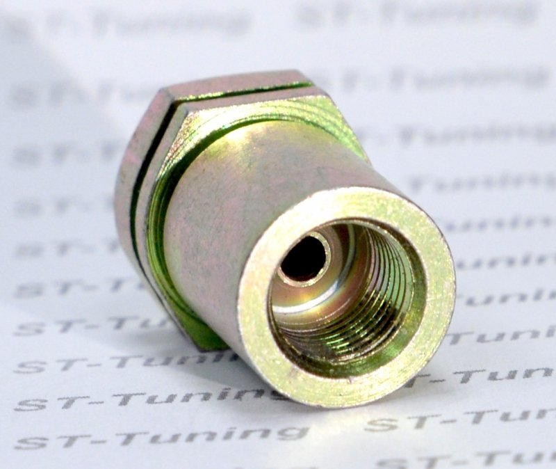 Фитинг мама M10*1 под обратный конус, резьба 7mm D-03 сталь, под опрессовку S757-03-31Z1, Goodridge