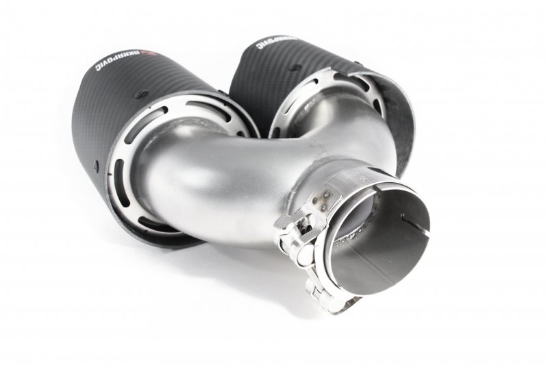 Насадка на глушитель, двойная, AKRAPOVIC EVO карбон, D посадочный 57 мм / наруж 101 мм, ЛЕВАЯ
