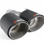 Насадка на глушитель, двойная, AKRAPOVIC EVO Style карбон, D посадочный 63 мм / наруж 90 мм, ПРАВ.