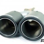 Насадка на глушитель, двойная, AKRAPOVIC карбон, D посадочный 51 мм / наруж 90 мм, ЛЕВАЯ, AC25190L