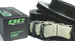 КОМПЛЕКТ ПЕРЕДНИЙ: Тормозные диски DBA 42722S T3 + колодки  DC brakes sHD Toyota  LC200,Lexus LX570