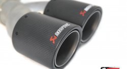 Насадка на глушитель, двойная, AKRAPOVIC карбон, D посадочный 63 мм / наруж 90 мм, ПРАВ.