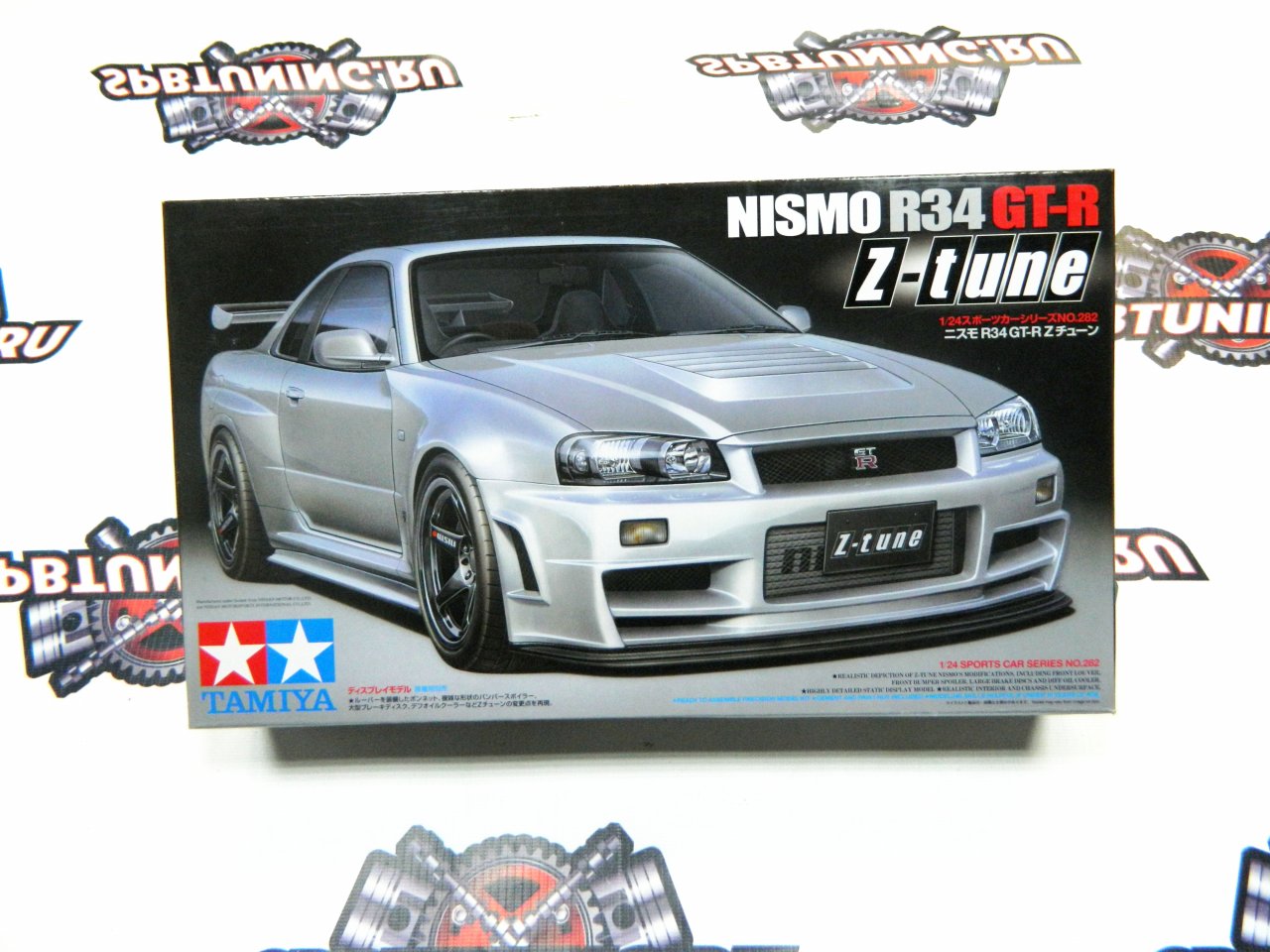 Сборная модель Nissan Nismo R34 GT-R Z-tune 1:24