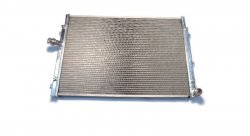 Радиатор алюминиевый VW GOLF MK5 2.0 03~09/AUDI A3 32mm AT AJS