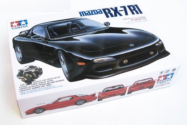 Сборная модель Mazda RX-7 R1 (1:24)