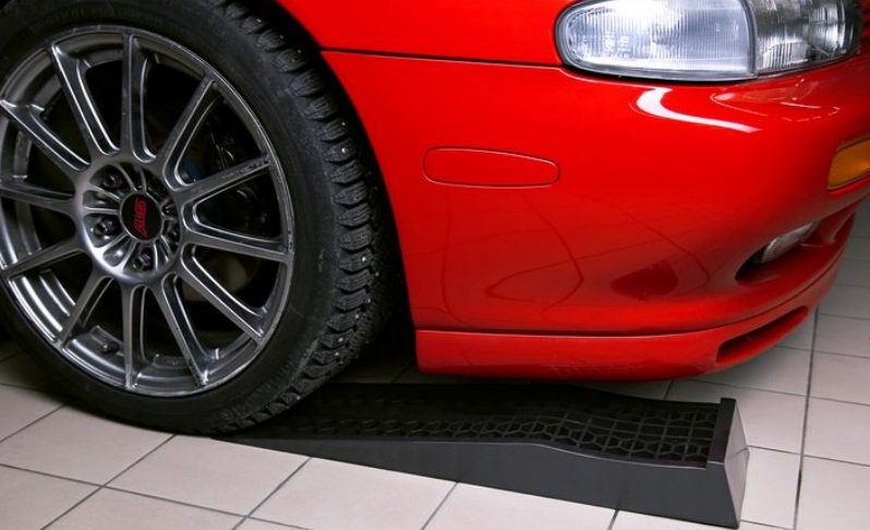 Площадка - рампа для низких автомобилей RUNBELL (Low Profile Wheel Ramp)