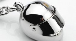 Брелок "Шлем", металл