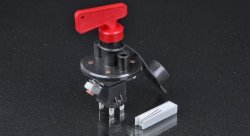 Размыкатель массы (АКБ) 12V, 6-ти контактный с ключом флажкового типа, FIA GRAYSTON