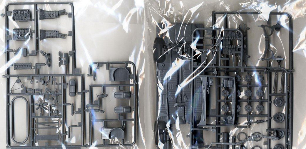  Сборная модель Toyota Cresta 2.0 Twin Turbo (gx71) With Engine