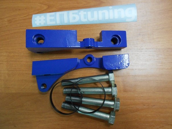 Планшайбы для установки передних тормозов от Toyota Celsior ucf30 на Mark2 gx(jzx)81